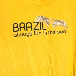 Women's always fun in the sun t shirt Brazil yellow old navy